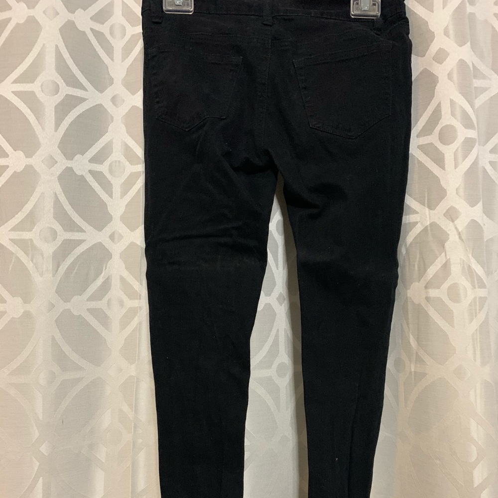 Jeans - Picture 2 of 4